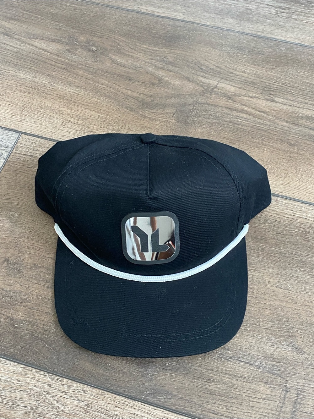 YL Black Rope-Trim Cap with Silver Accent